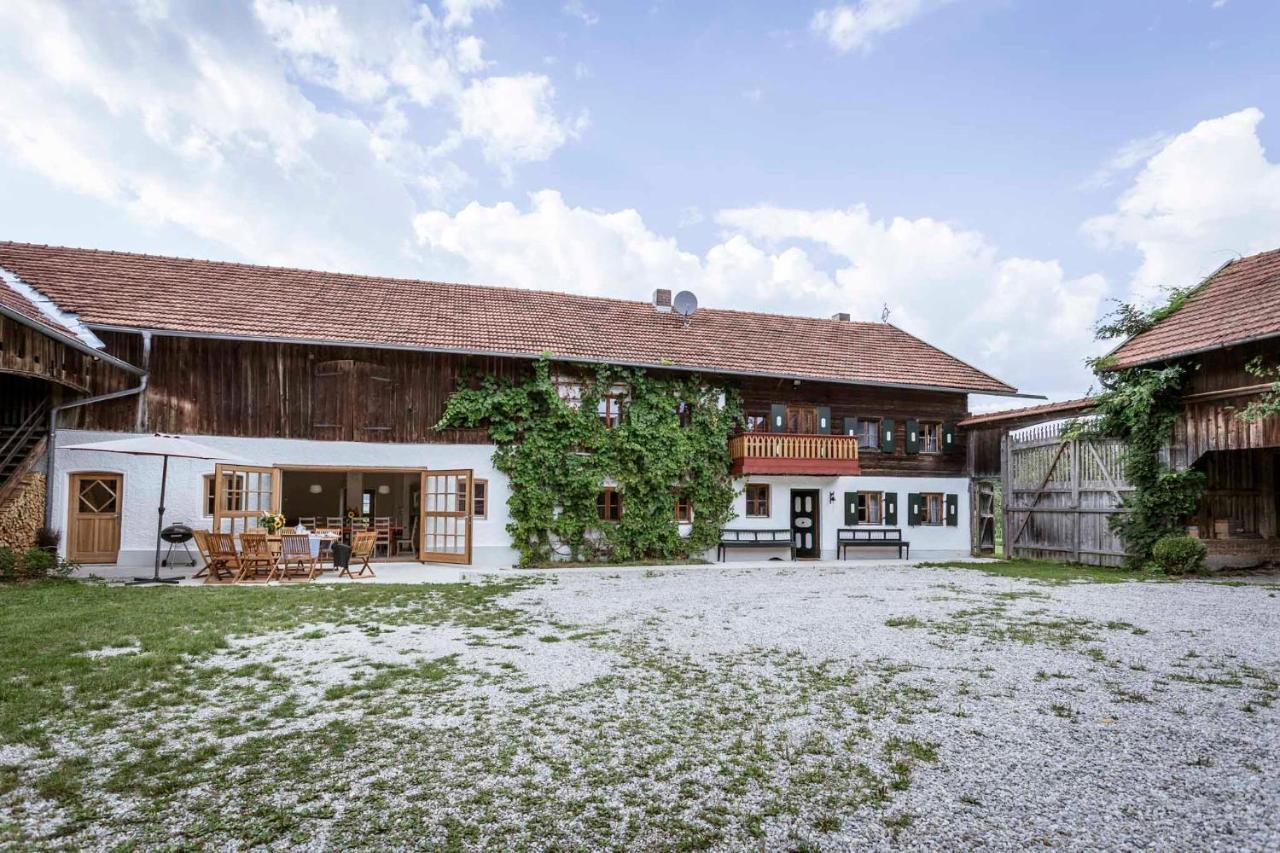 Holzen Сasa de vacaciones Pfarrkirchen